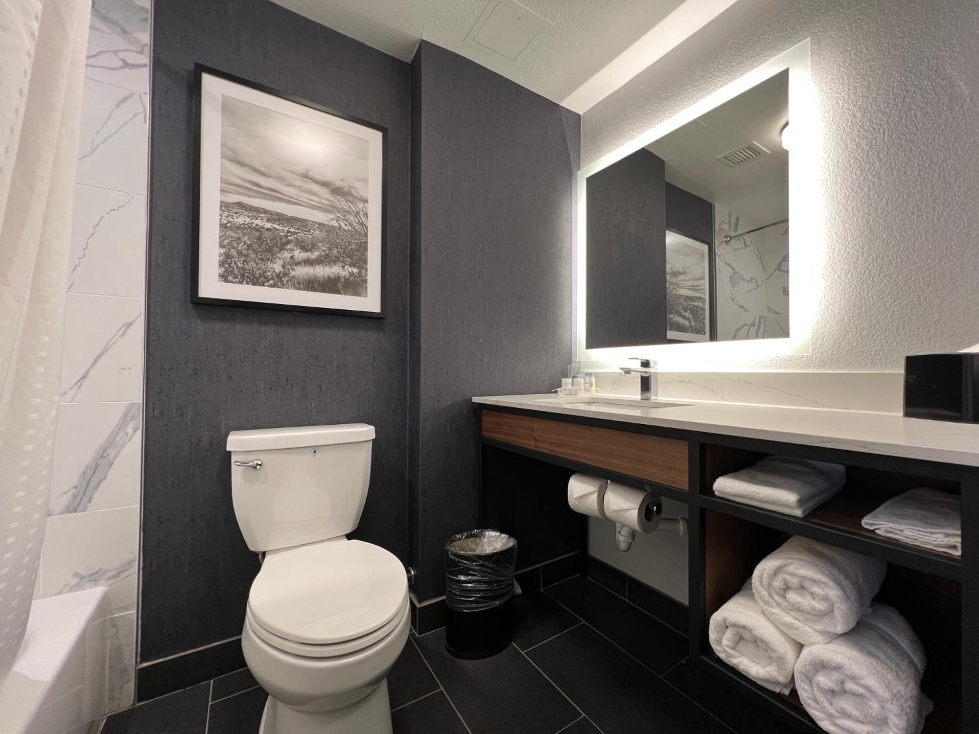 Doubletree By Hilton Fort Worth Fossil Creek Bagian luar foto