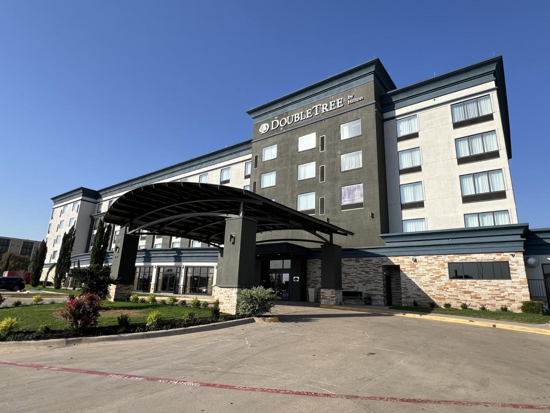 Doubletree By Hilton Fort Worth Fossil Creek Bagian luar foto